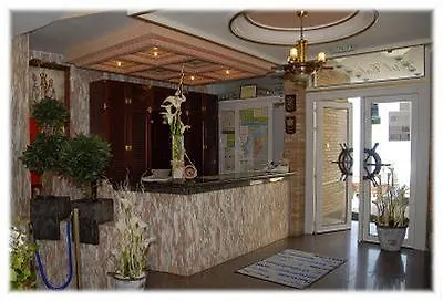 Hotel Cabo De Mar 2*