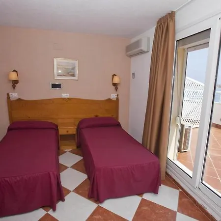 Cabo De Mar 호텔 2*