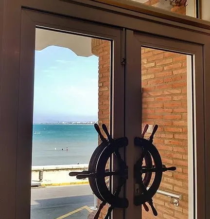 Hotel Cabo De Mar 2*